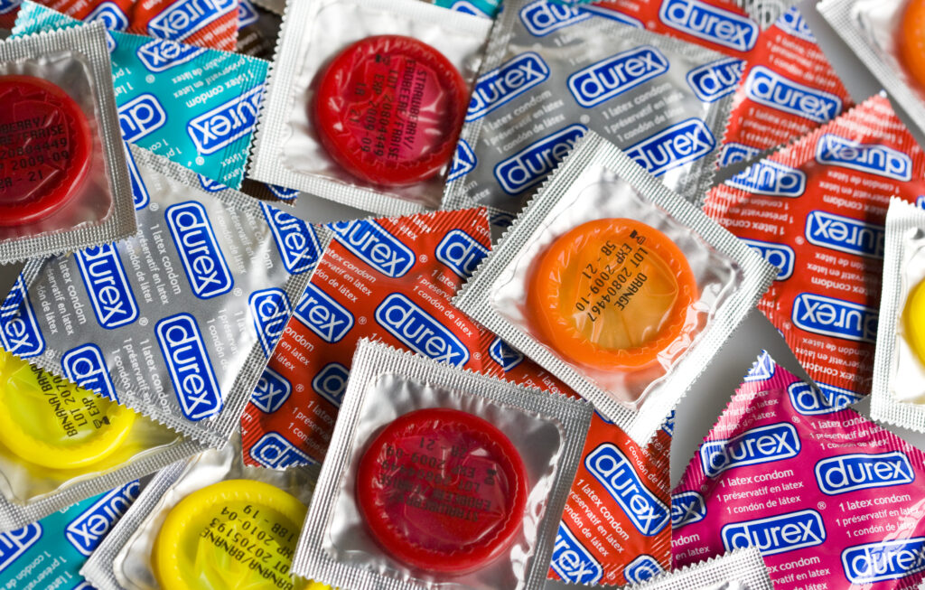 Condoomfabrikant-Durex-ziet-omzet-stijgen-door-versoepeling-maatregelen-